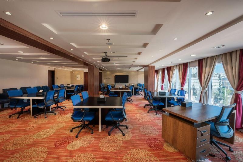 Blue Inn Abha Bagian luar foto